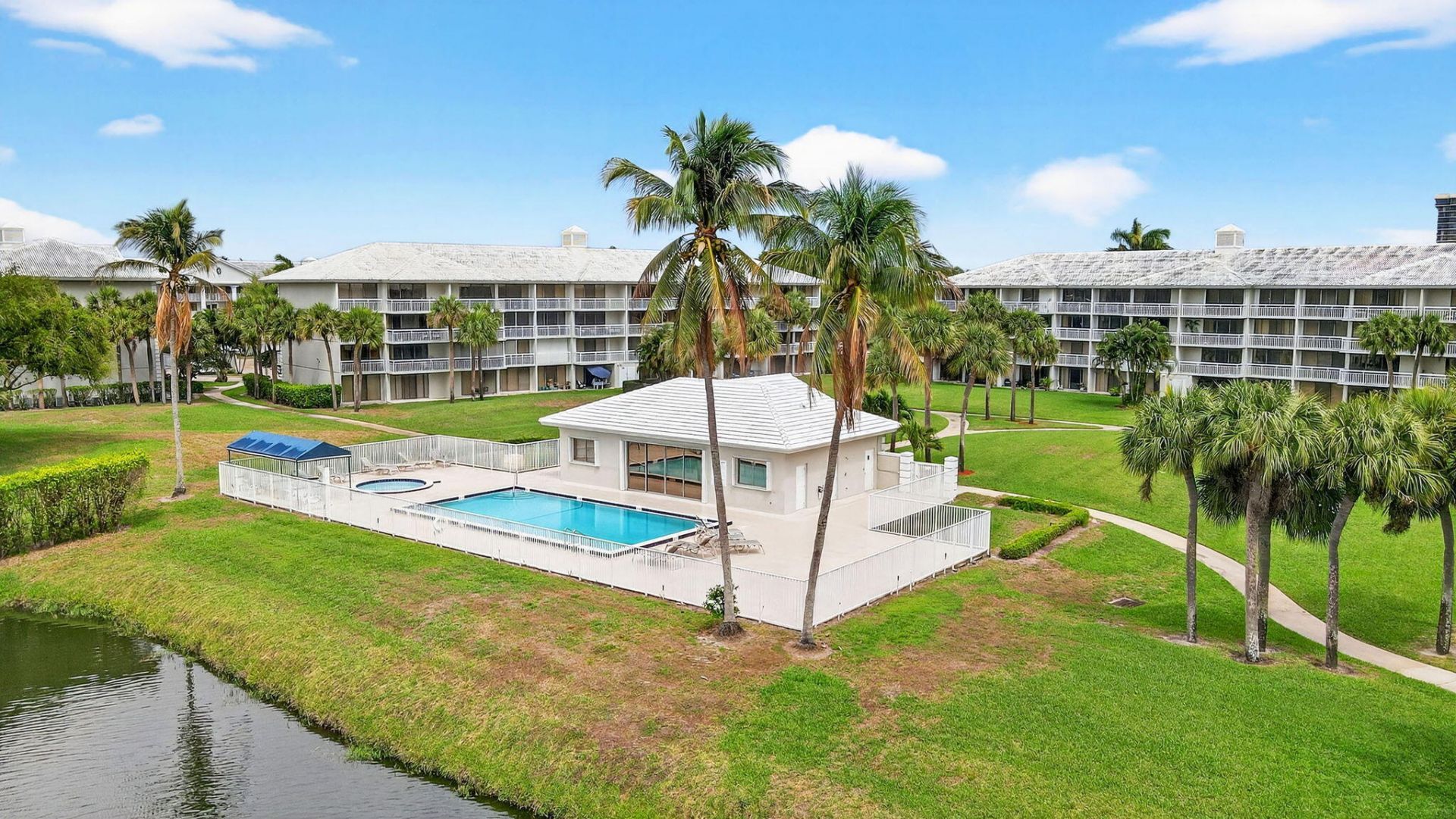 2421 Village Boulevard, Unit 406, West Palm Beach, FL 33409 Photo