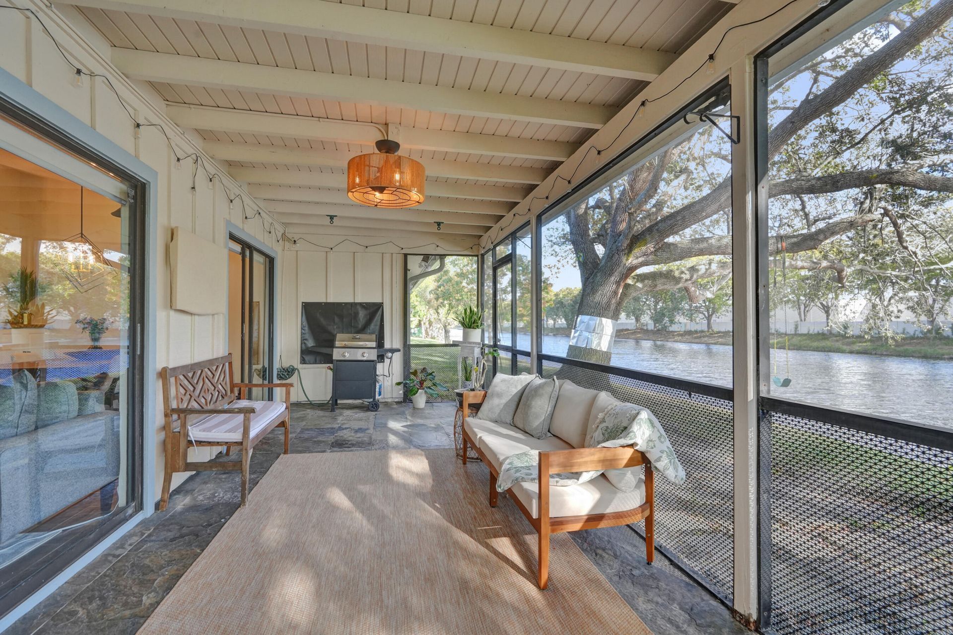 7826 NW 60th Street, Tamarac, FL 33321 Photo