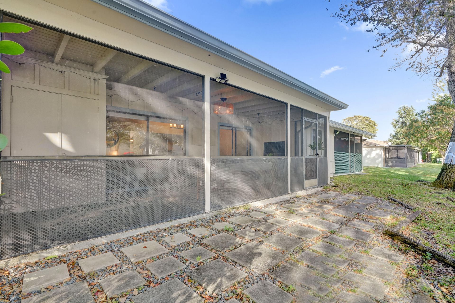 7826 NW 60th Street, Tamarac, FL 33321 Photo