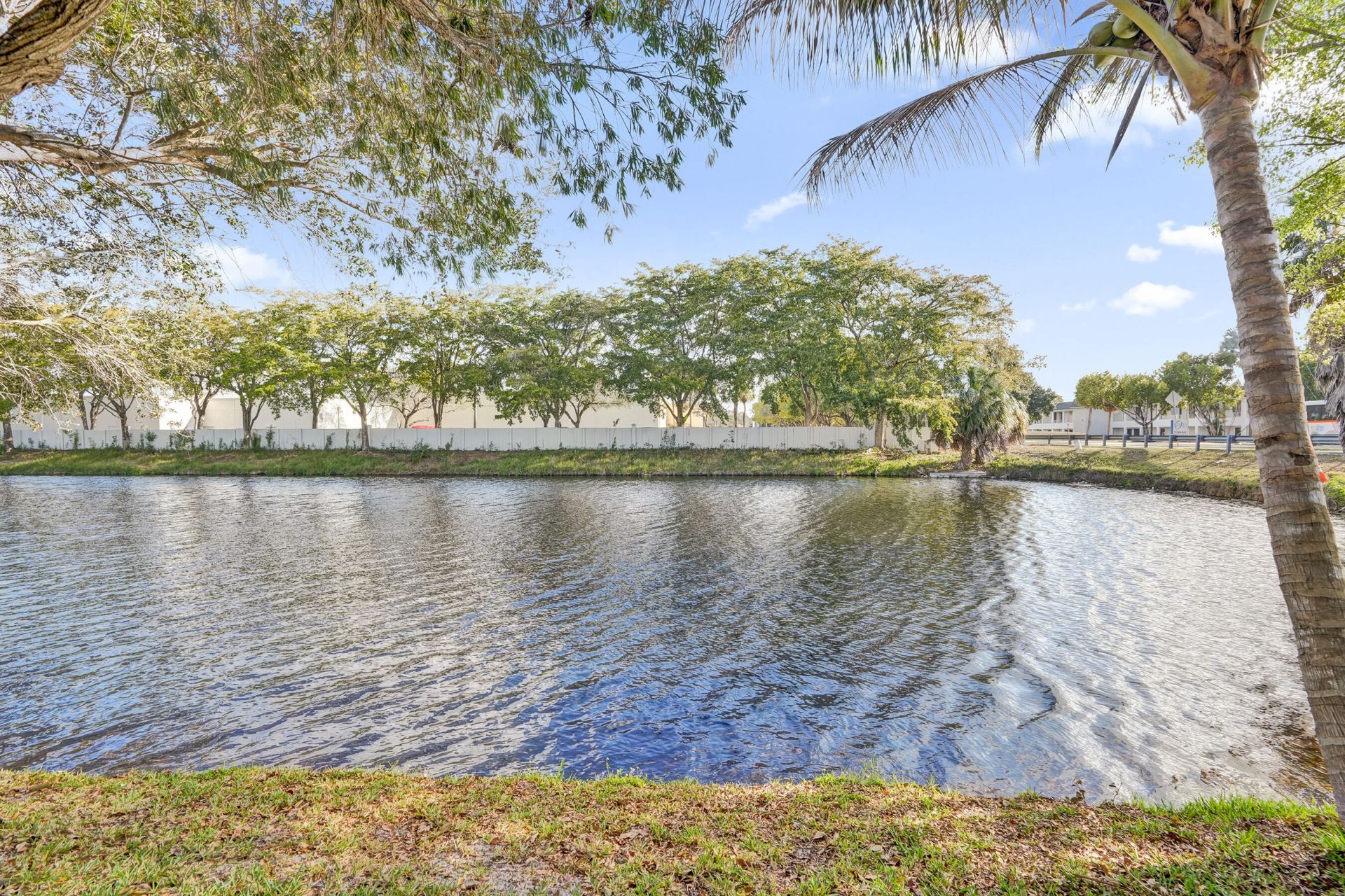 7826 NW 60th Street, Tamarac, FL 33321 Photo