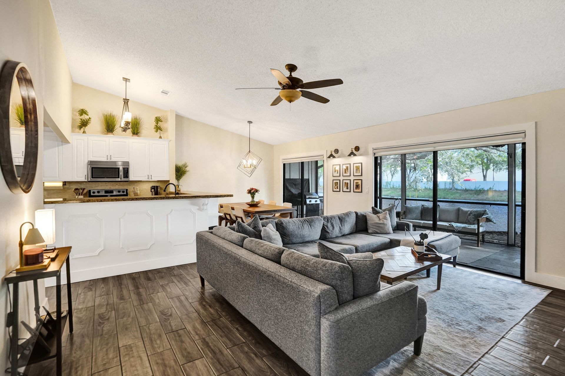 7826 NW 60th Street, Tamarac, FL 33321 Photo