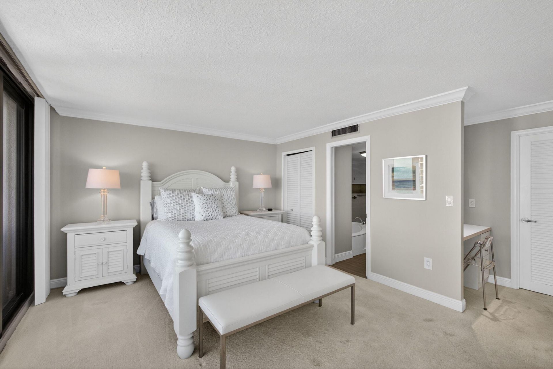 4200 N Ocean Drive, Unit 2-1706, Riviera Beach, FL 33404 Photo