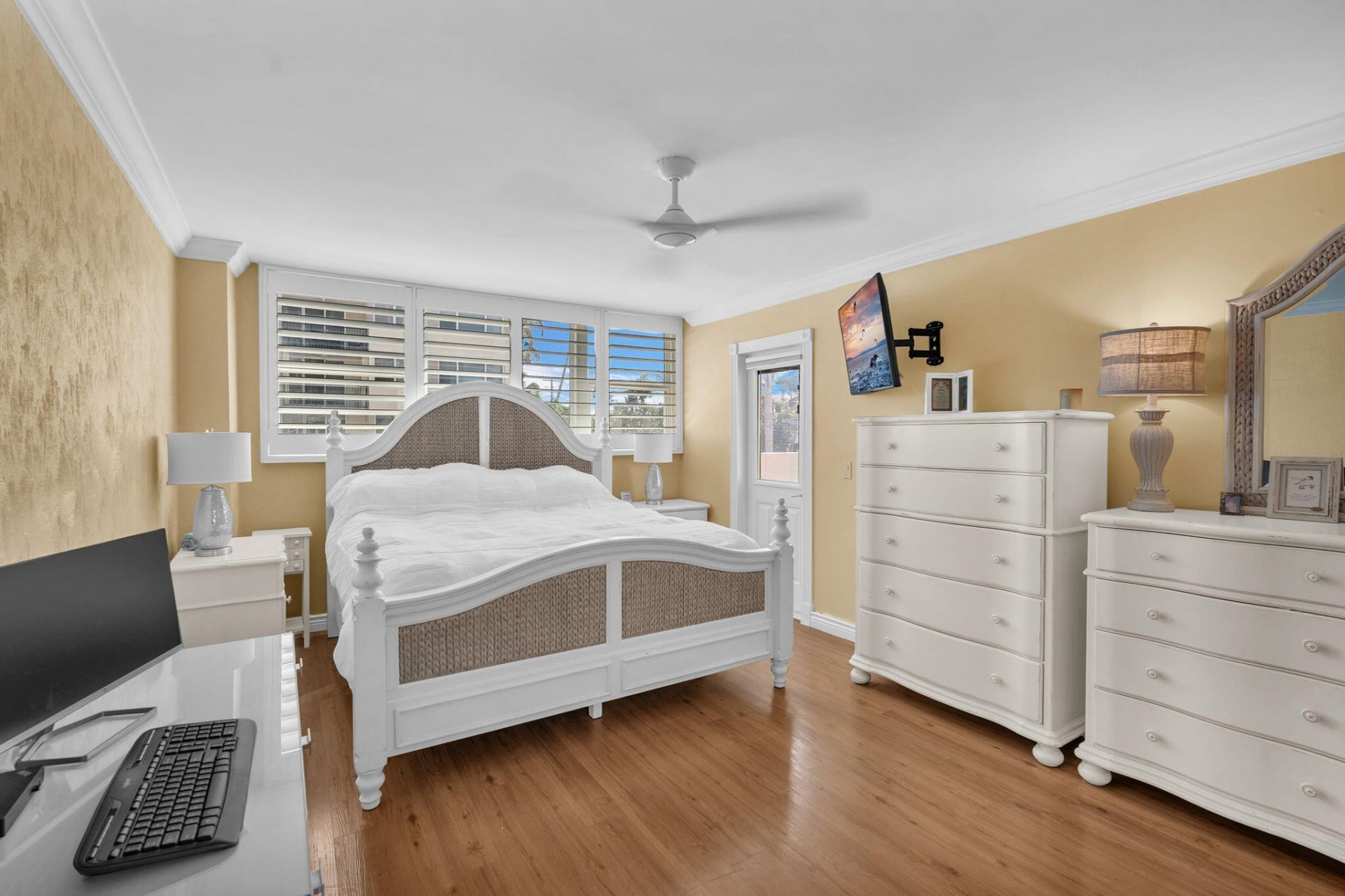 1239 Hillsboro Mile, Unit 202, Hillsboro Beach, FL 33062 Photo