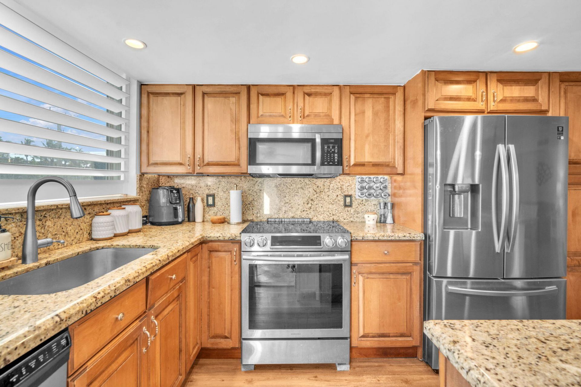 1239 Hillsboro Mile Hillsboro Mile, Unit 202, Hillsboro Beach, FL 33062 Photo