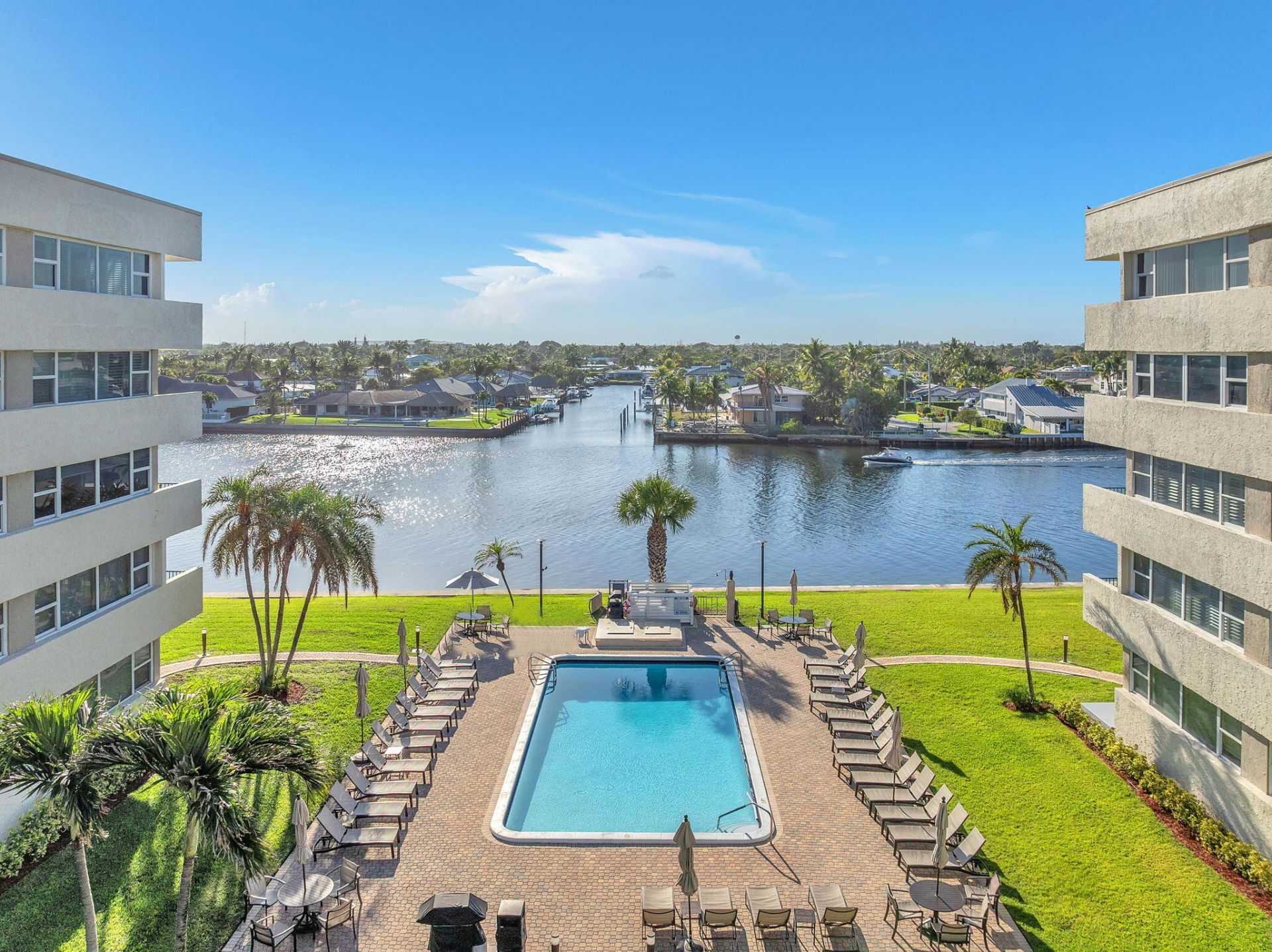 1239 Hillsboro Mile, Unit 202, Hillsboro Beach, FL 33062 Photo