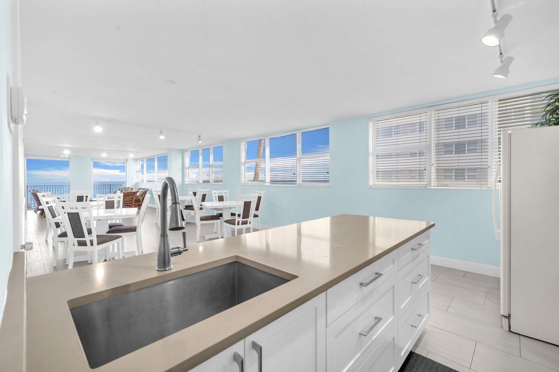 1239 Hillsboro Mile Hillsboro Mile, Unit 202, Hillsboro Beach, FL 33062 Photo