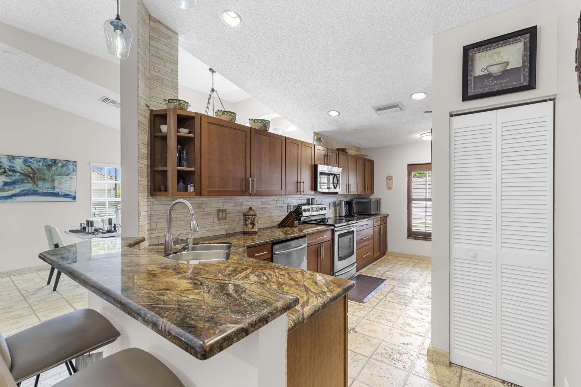 12455 SW 7th Place, Davie, FL 33325 Photo