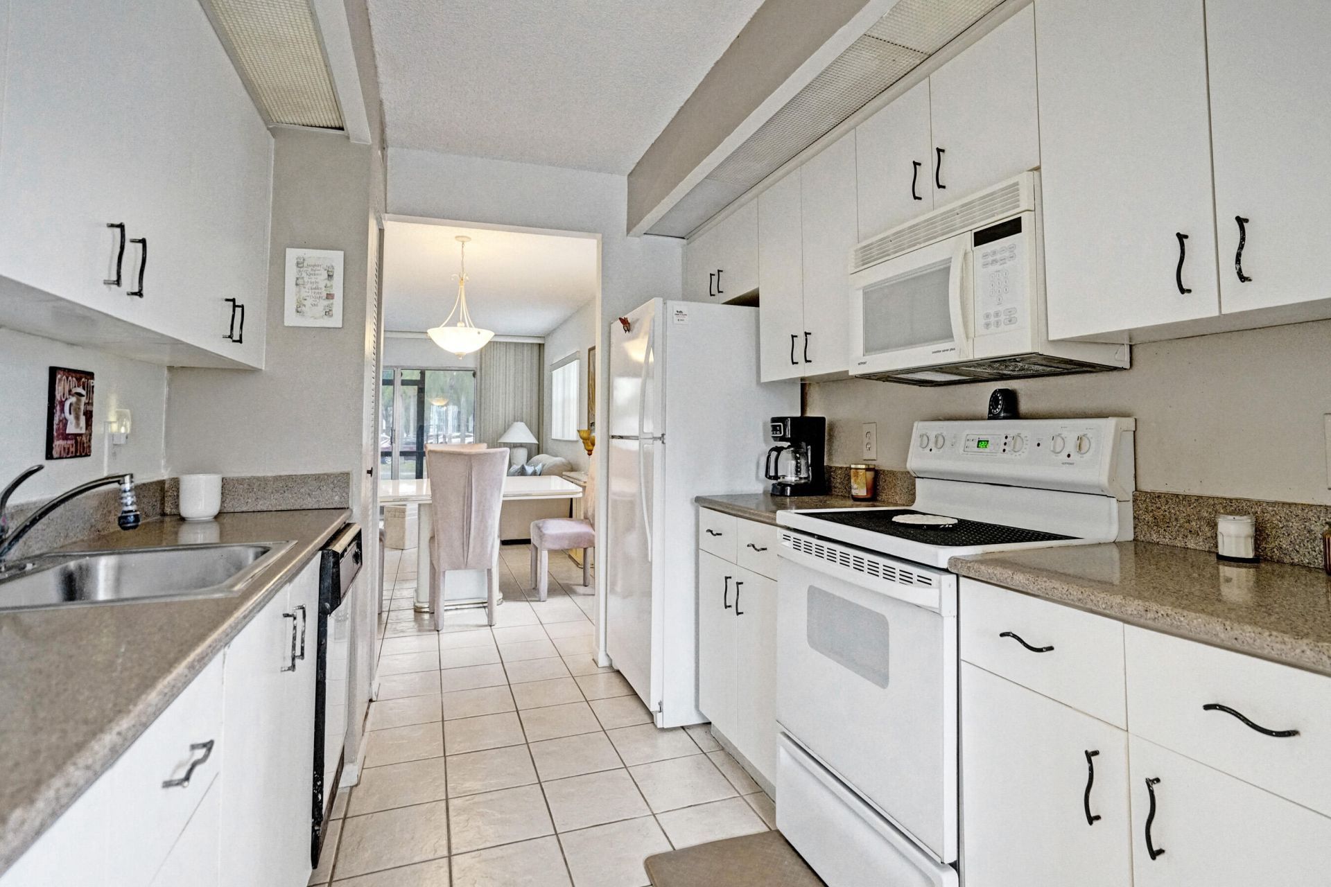 13455 SW 16th Ct, Unit 114f, Pembroke Pines, FL 33027 Photo