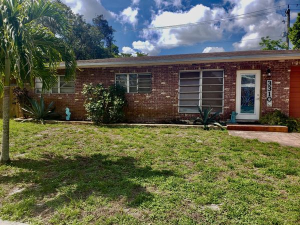 3310 SW 16th St, Fort Lauderdale, FL 33312