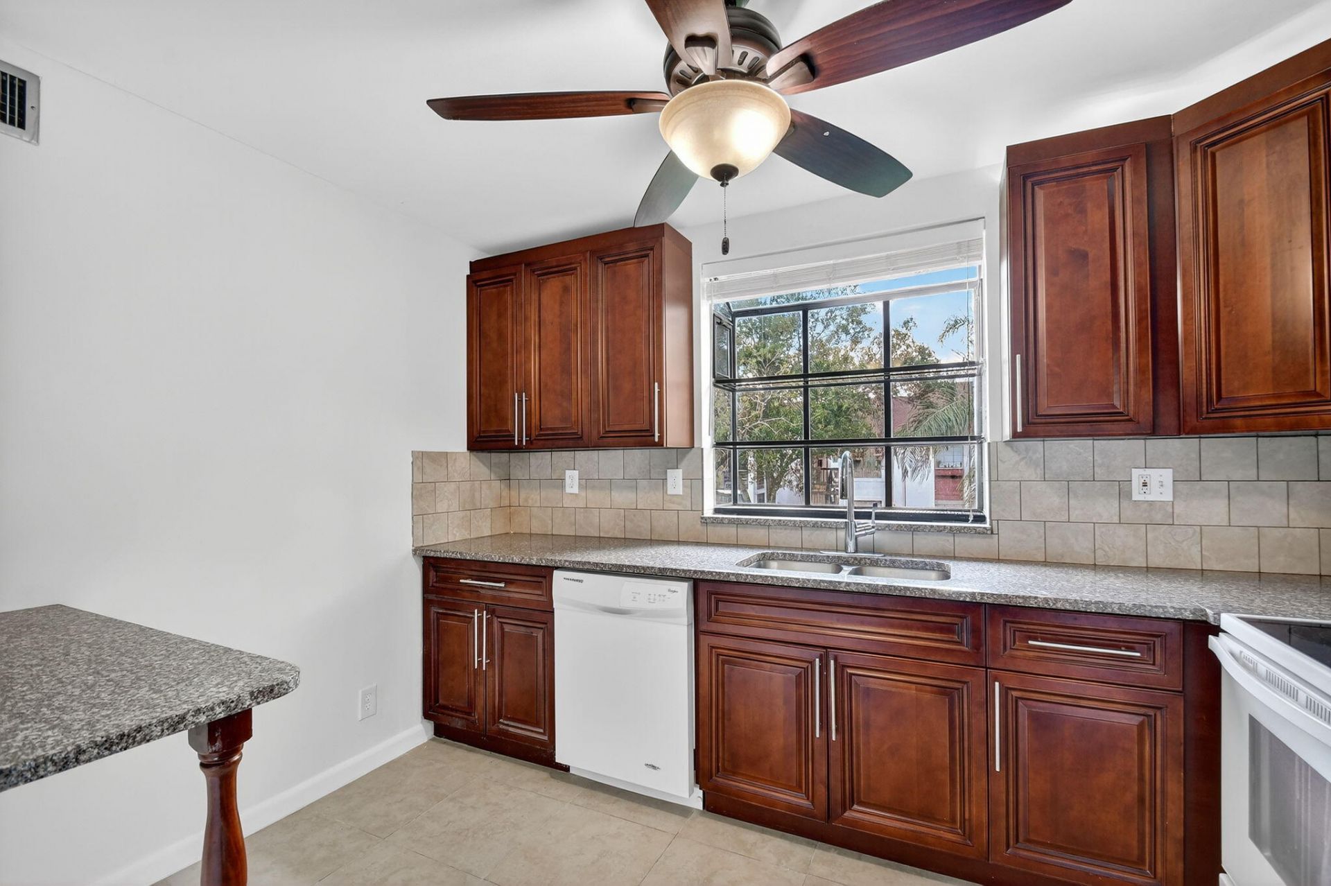 5040 Rose Hill Drive, Unit 206, Boynton Beach, FL 33437 Photo