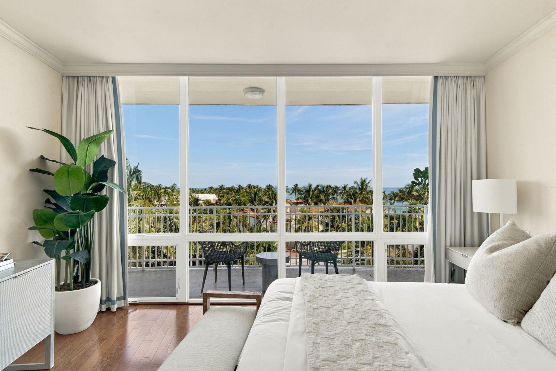 100 Royal Palm Way, Unit G5, Palm Beach, FL 33480 Photo