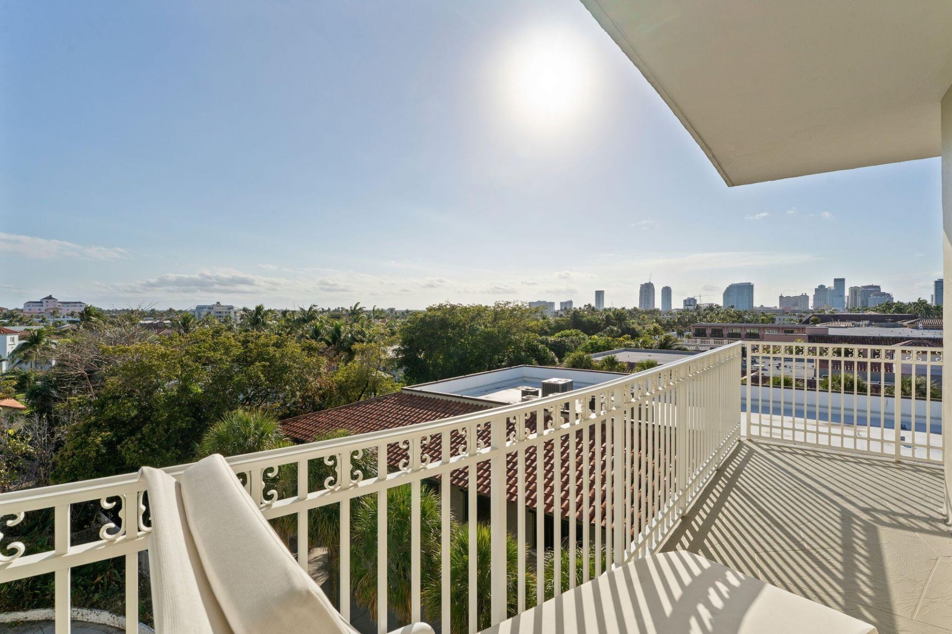 100 Royal Palm Way, Unit G5, Palm Beach, FL 33480 Photo