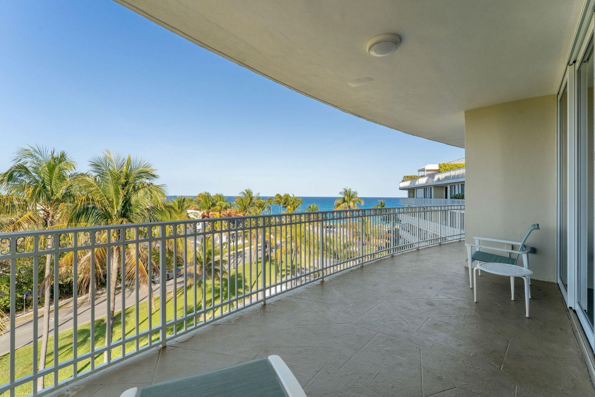 100 Royal Palm Way, Unit G5, Palm Beach, FL 33480 Photo