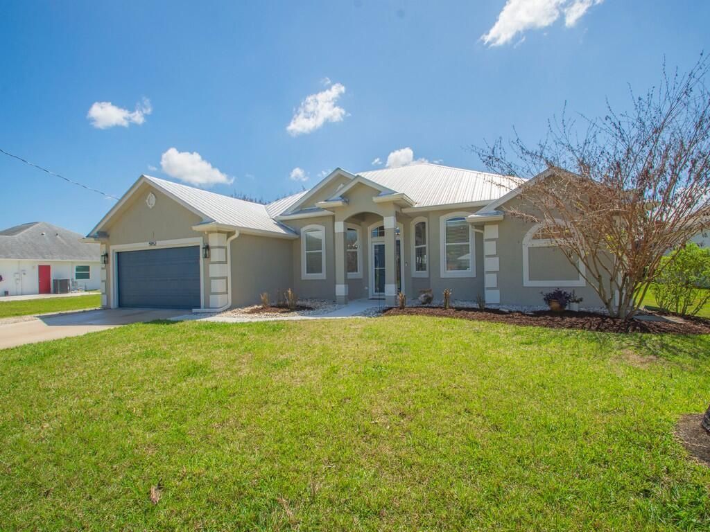 5952 NW Favian Avenue, Port Saint Lucie, FL 34986 Photo