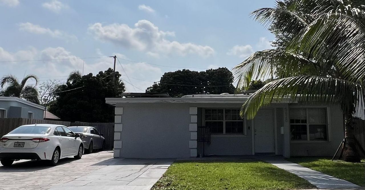 5620 Hobart Avenue, West Palm Beach, FL 33405 Photo