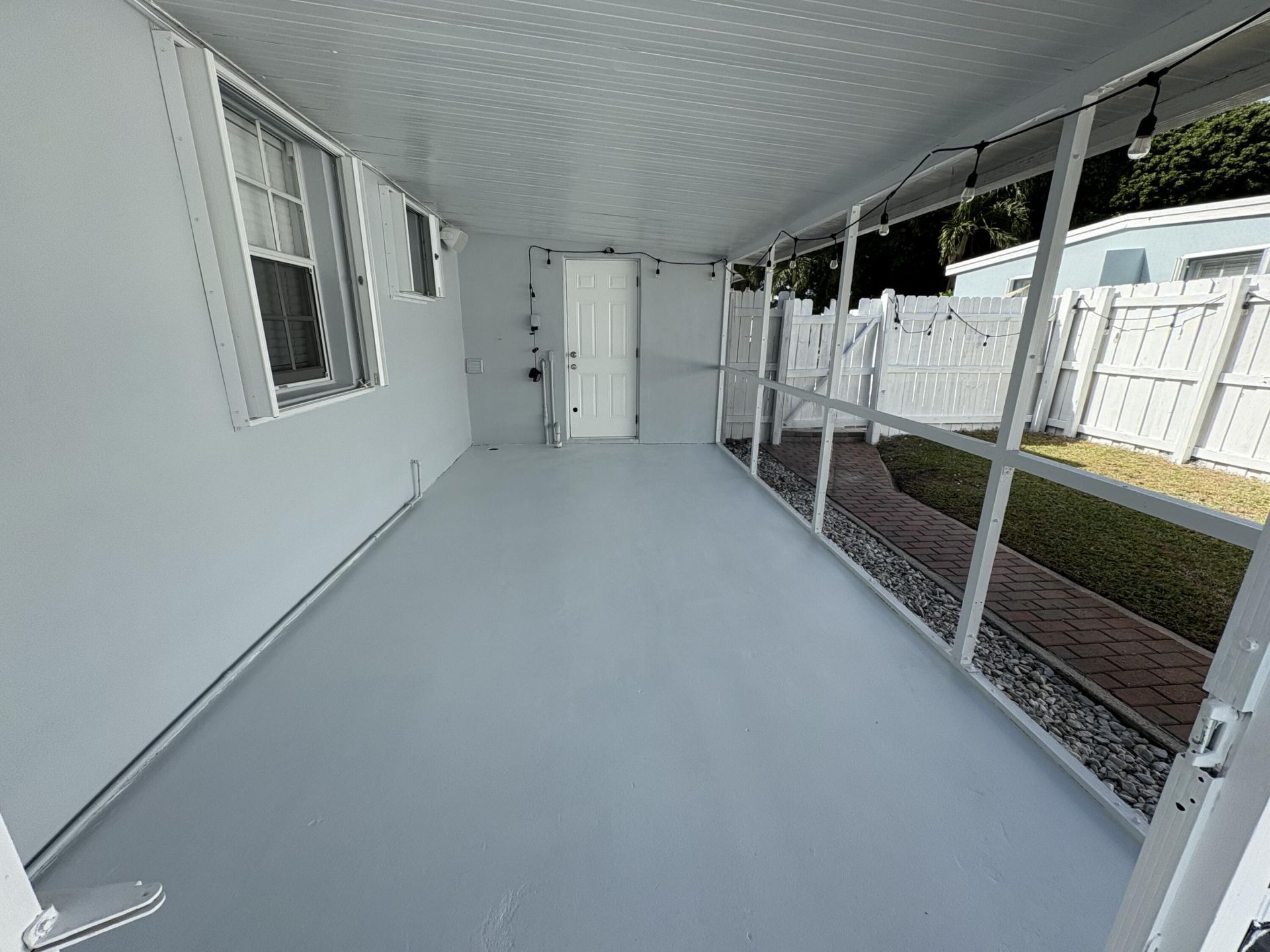 5620 Hobart Avenue, West Palm Beach, FL 33405 Photo