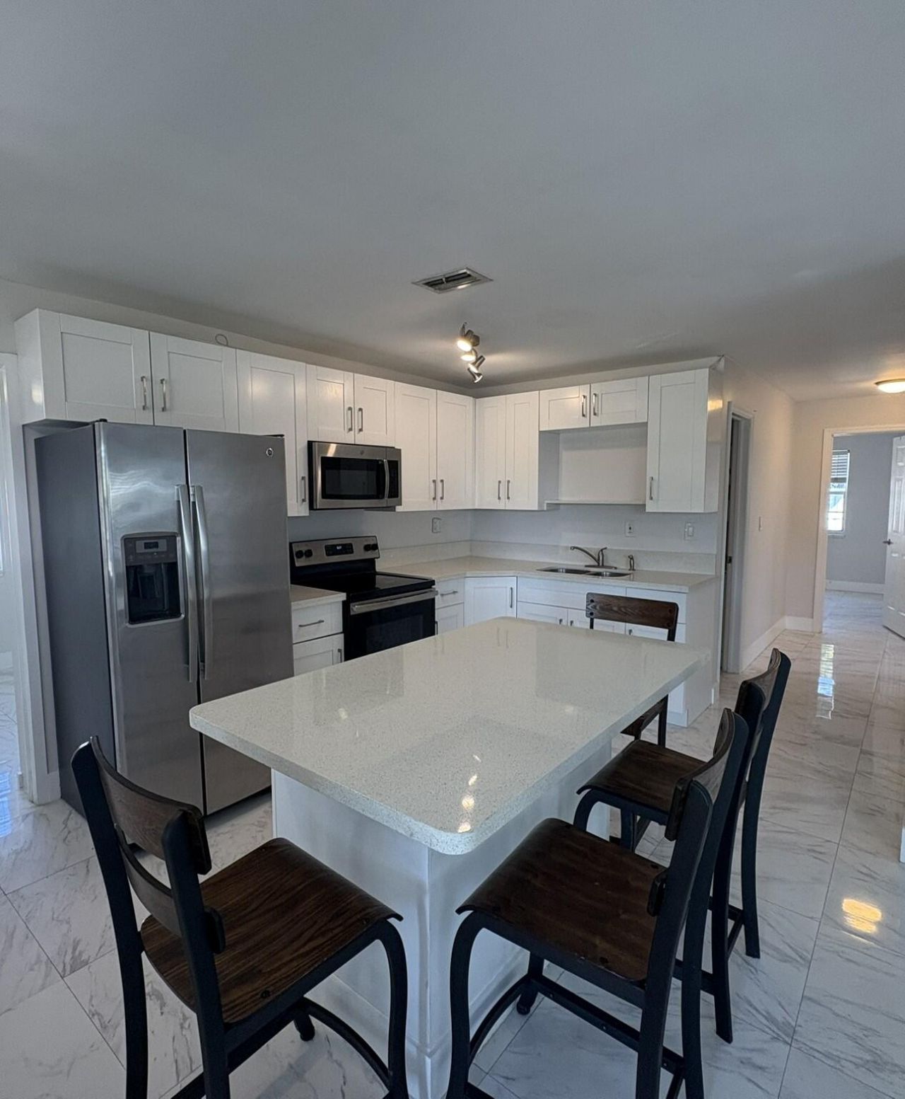 5620 Hobart Avenue, West Palm Beach, FL 33405 Photo