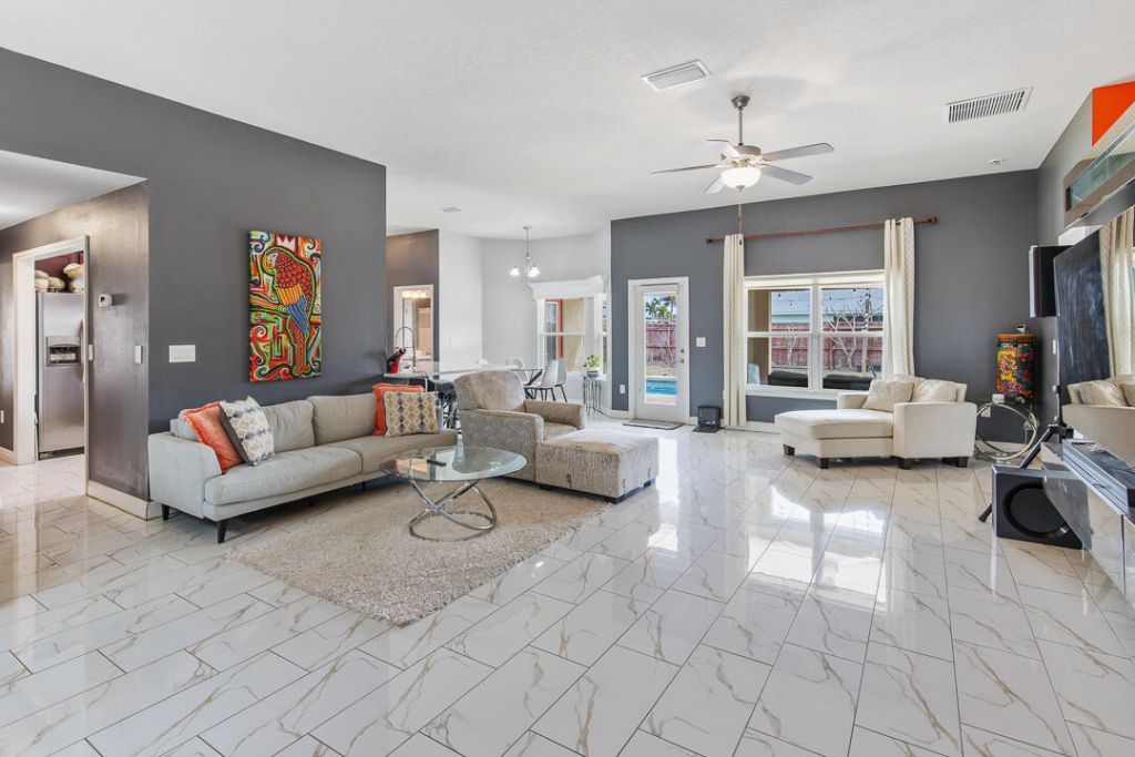 4633 SW Junietta Terrace, Port Saint Lucie, FL 34953 Photo