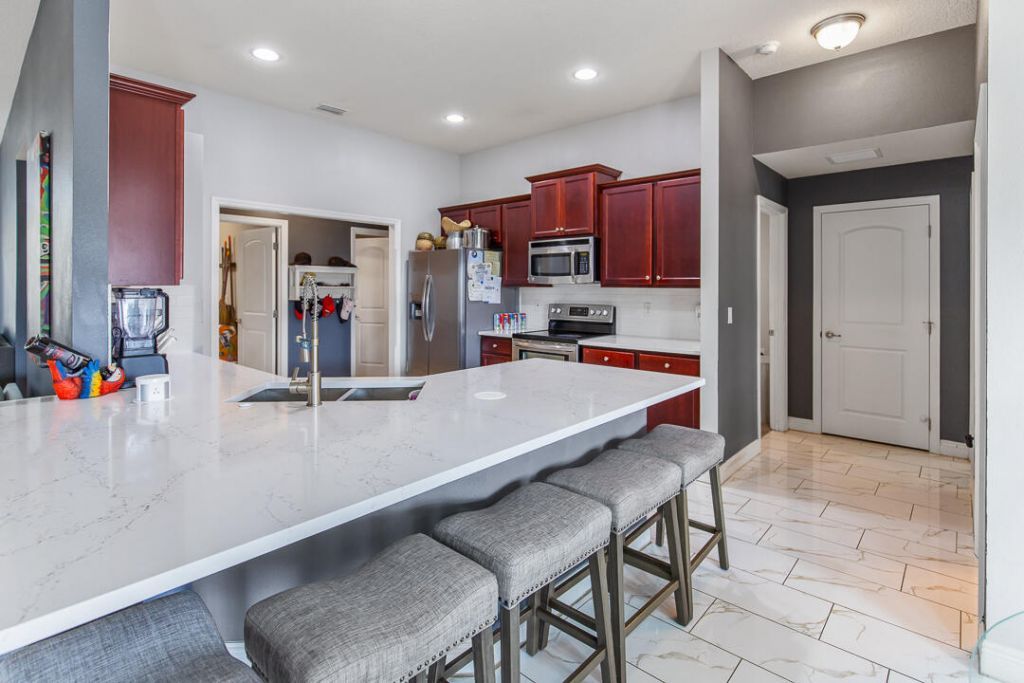 4633 SW Junietta Terrace, Port Saint Lucie, FL 34953 Photo