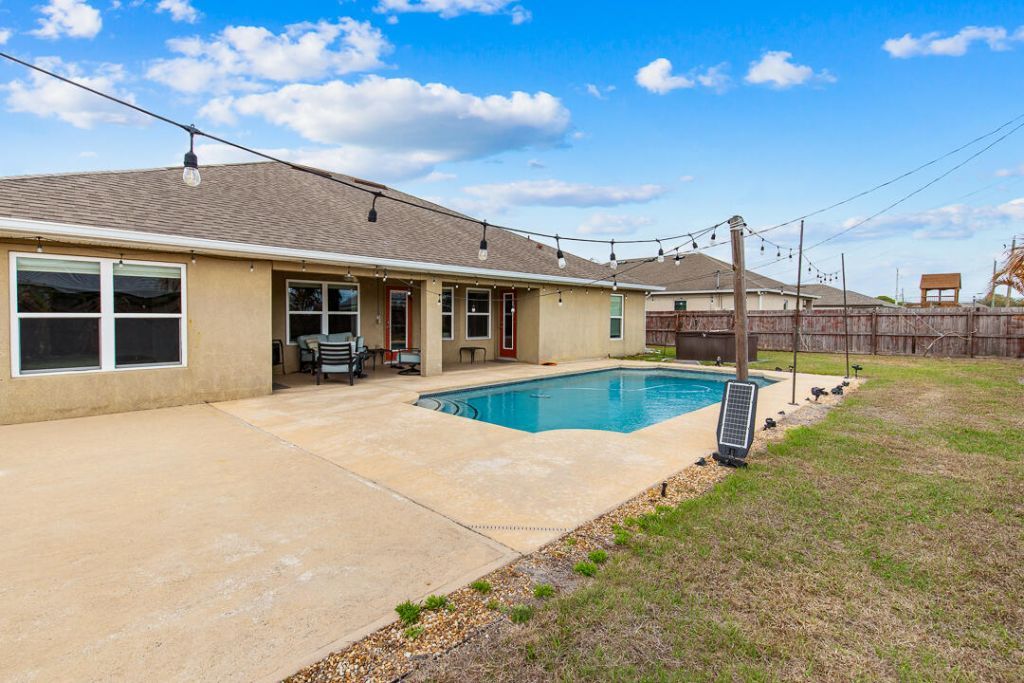 4633 SW Junietta Terrace, Port Saint Lucie, FL 34953 Photo