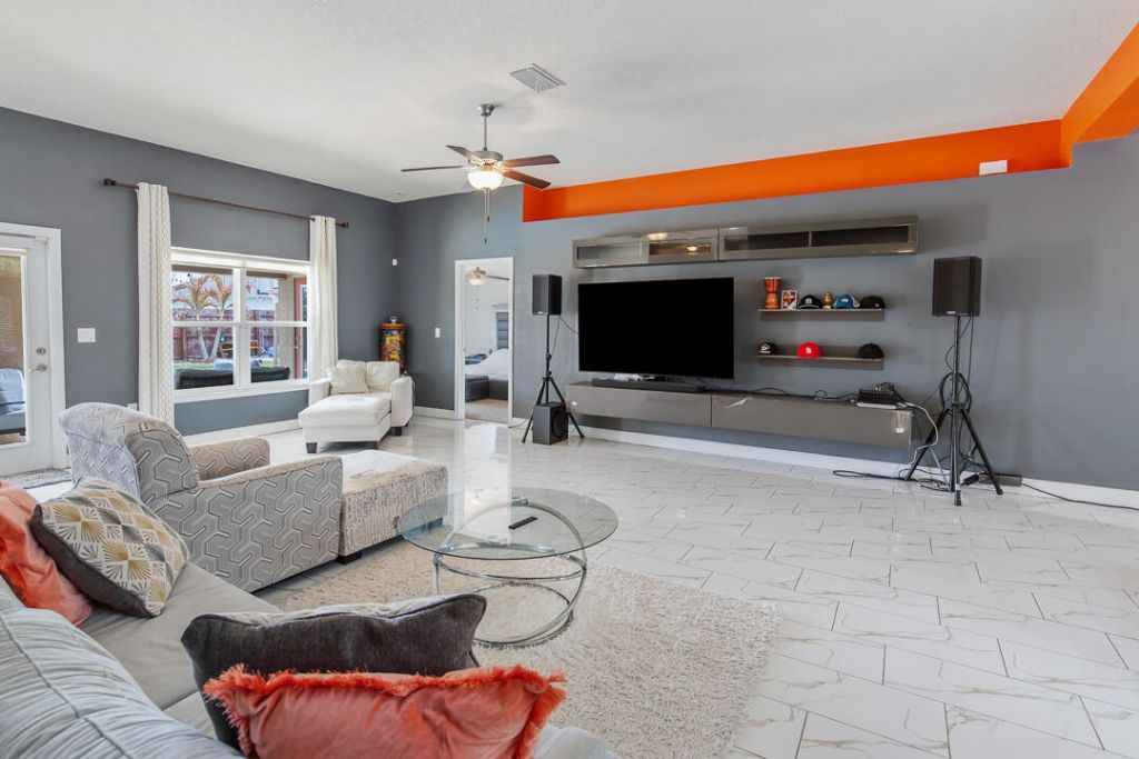 4633 SW Junietta Terrace, Port Saint Lucie, FL 34953 Photo