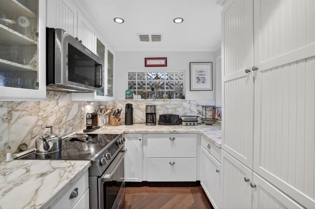 210 Washingtonia Avenue, Lauderdale by the Sea, FL 33308 Photo