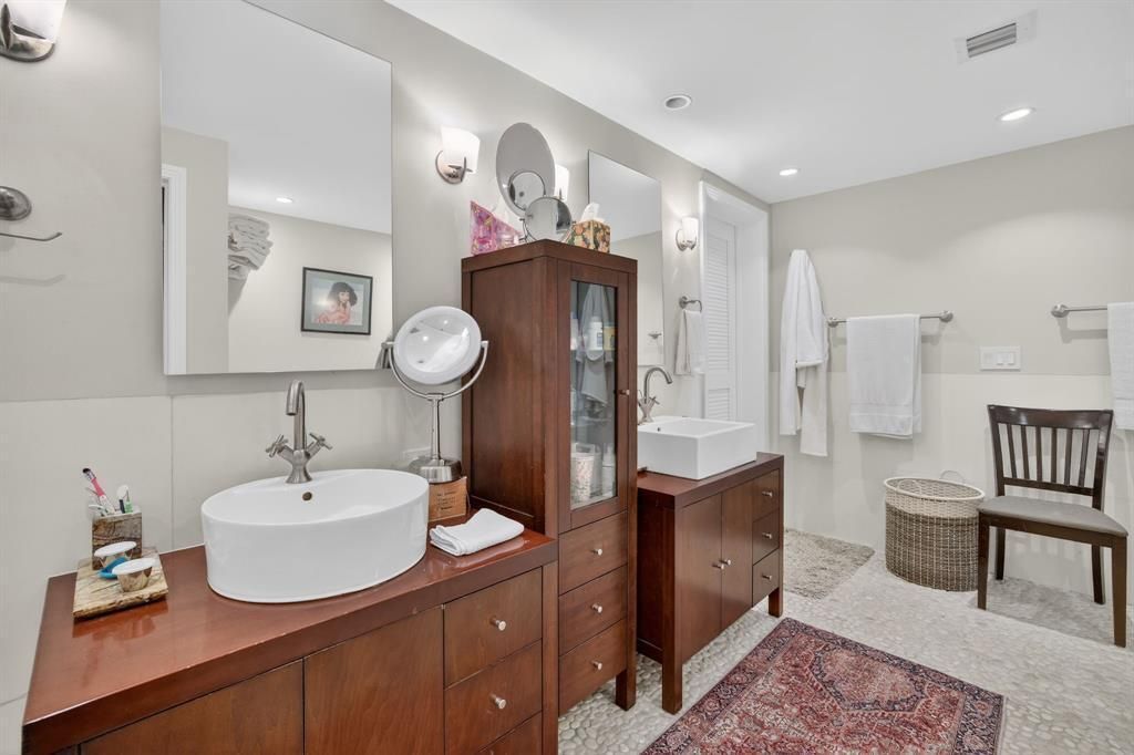 210 Washingtonia Avenue, Lauderdale by the Sea, FL 33308 Photo