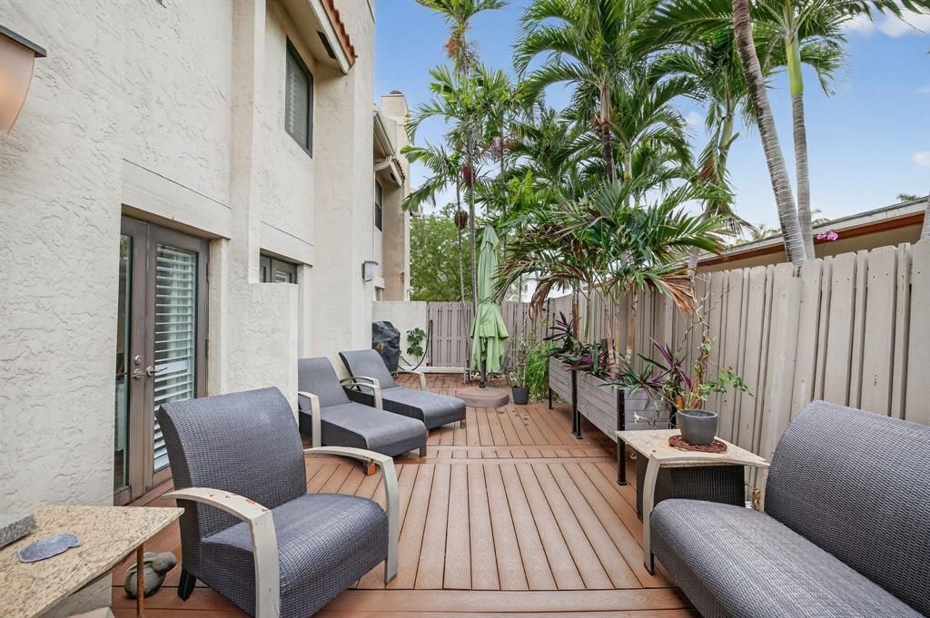 210 Washingtonia Avenue, Lauderdale by the Sea, FL 33308 Photo