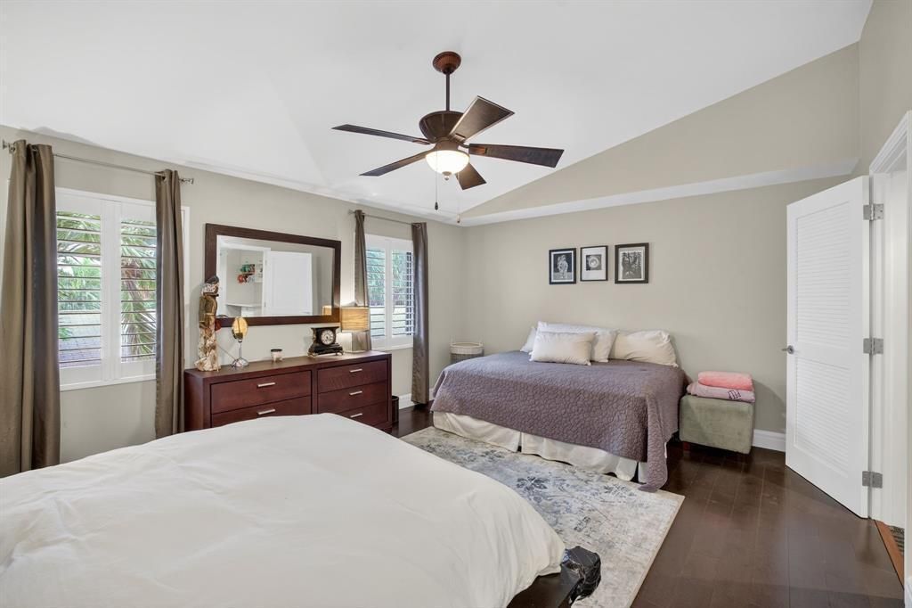 210 Washingtonia Avenue, Lauderdale by the Sea, FL 33308 Photo