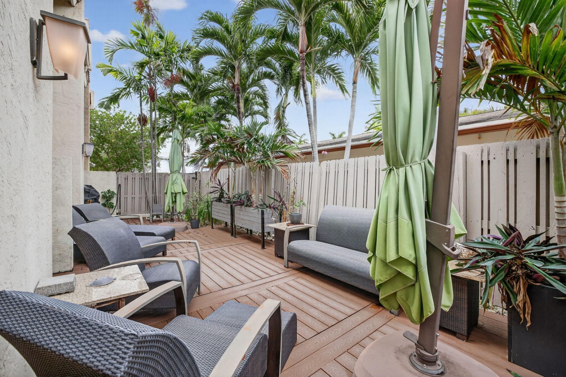 210 Washingtonia Avenue, Lauderdale by the Sea, FL 33308 Photo