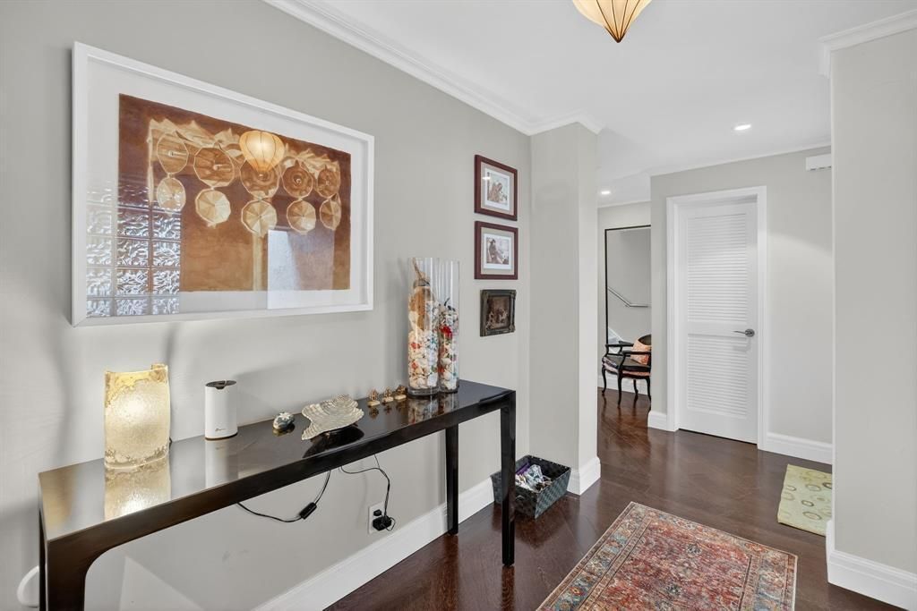 210 Washingtonia Avenue, Lauderdale by the Sea, FL 33308 Photo