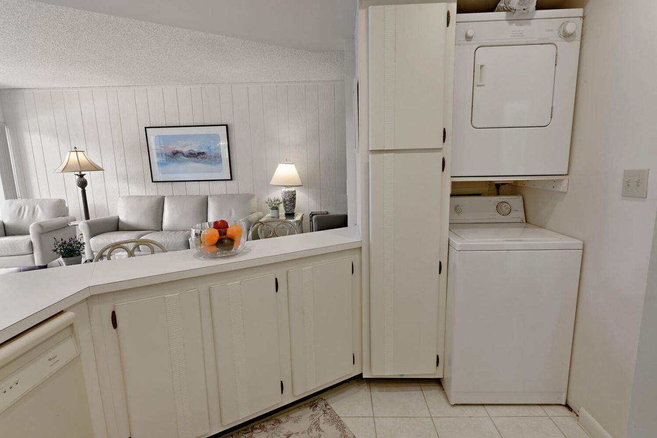 1605 S Us Highway 1, Unit V6-106, Jupiter, FL 33477 Photo