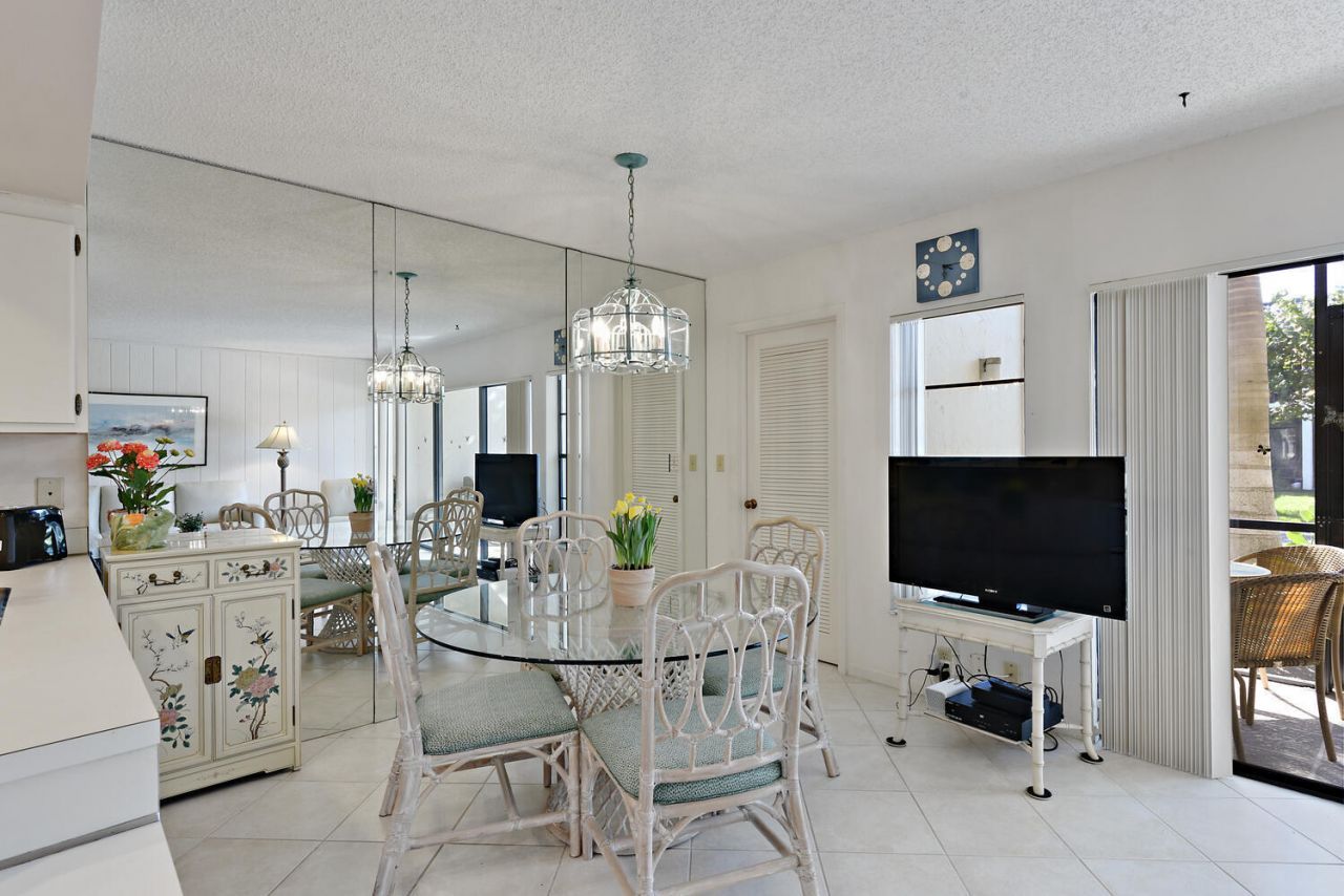 1605 S Us Highway 1, Unit V6-106, Jupiter, FL 33477 Photo