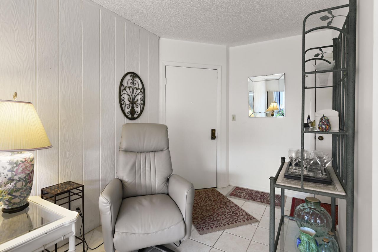 1605 S Us Highway 1, Unit V6-106, Jupiter, FL 33477 Photo