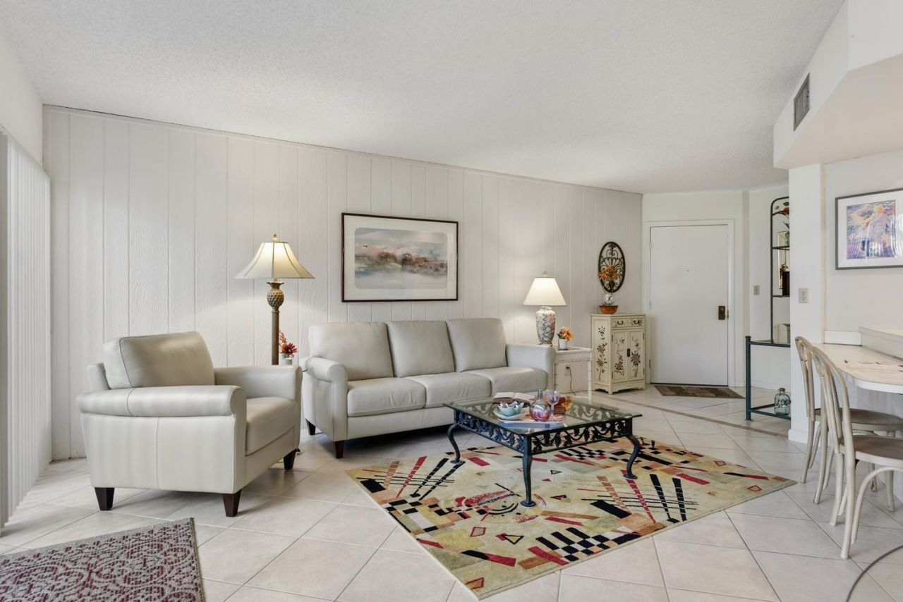 1605 S Us Highway 1, Unit V6-106, Jupiter, FL 33477 Photo