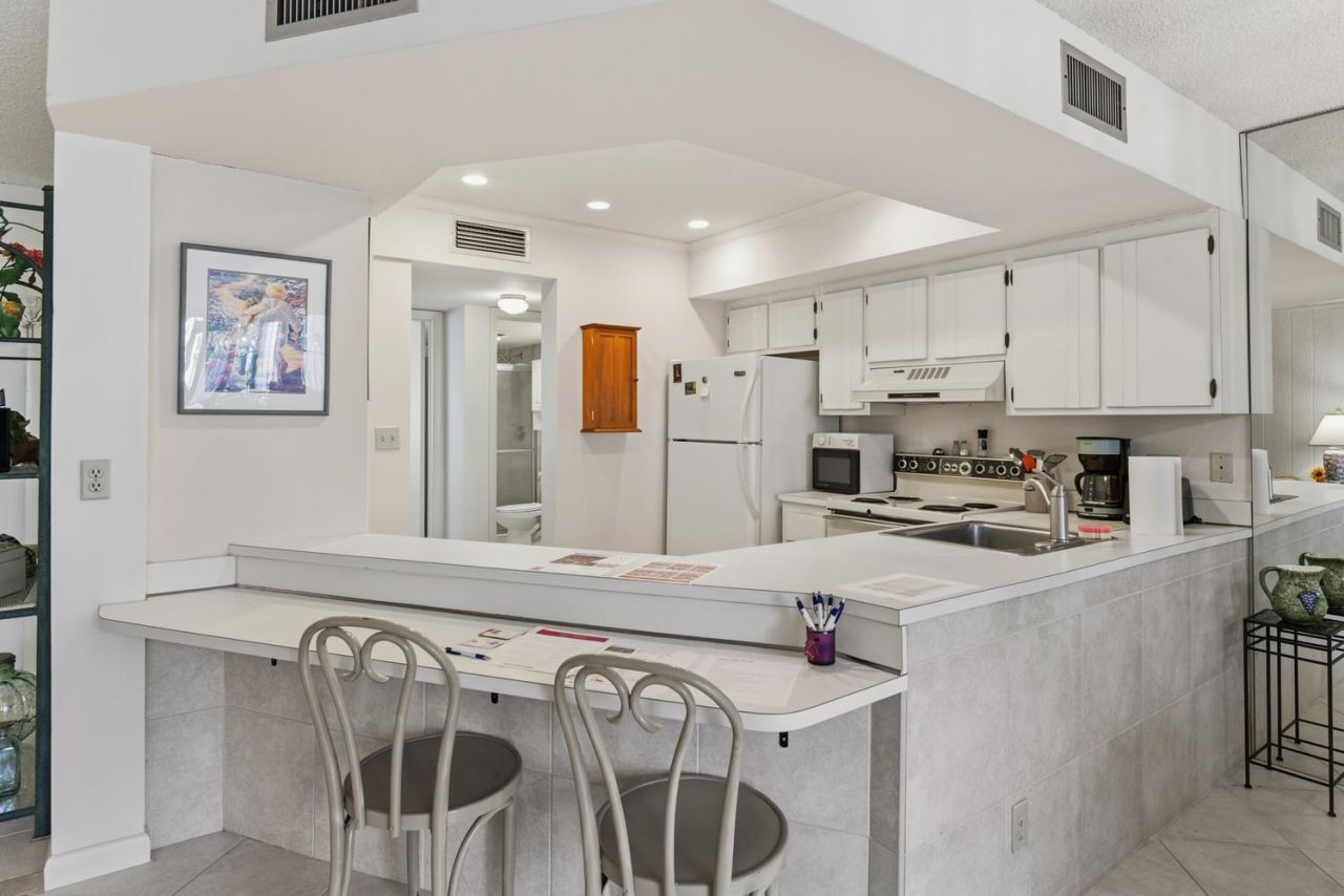 1605 S Us Highway 1, Unit V6-106, Jupiter, FL 33477 Photo