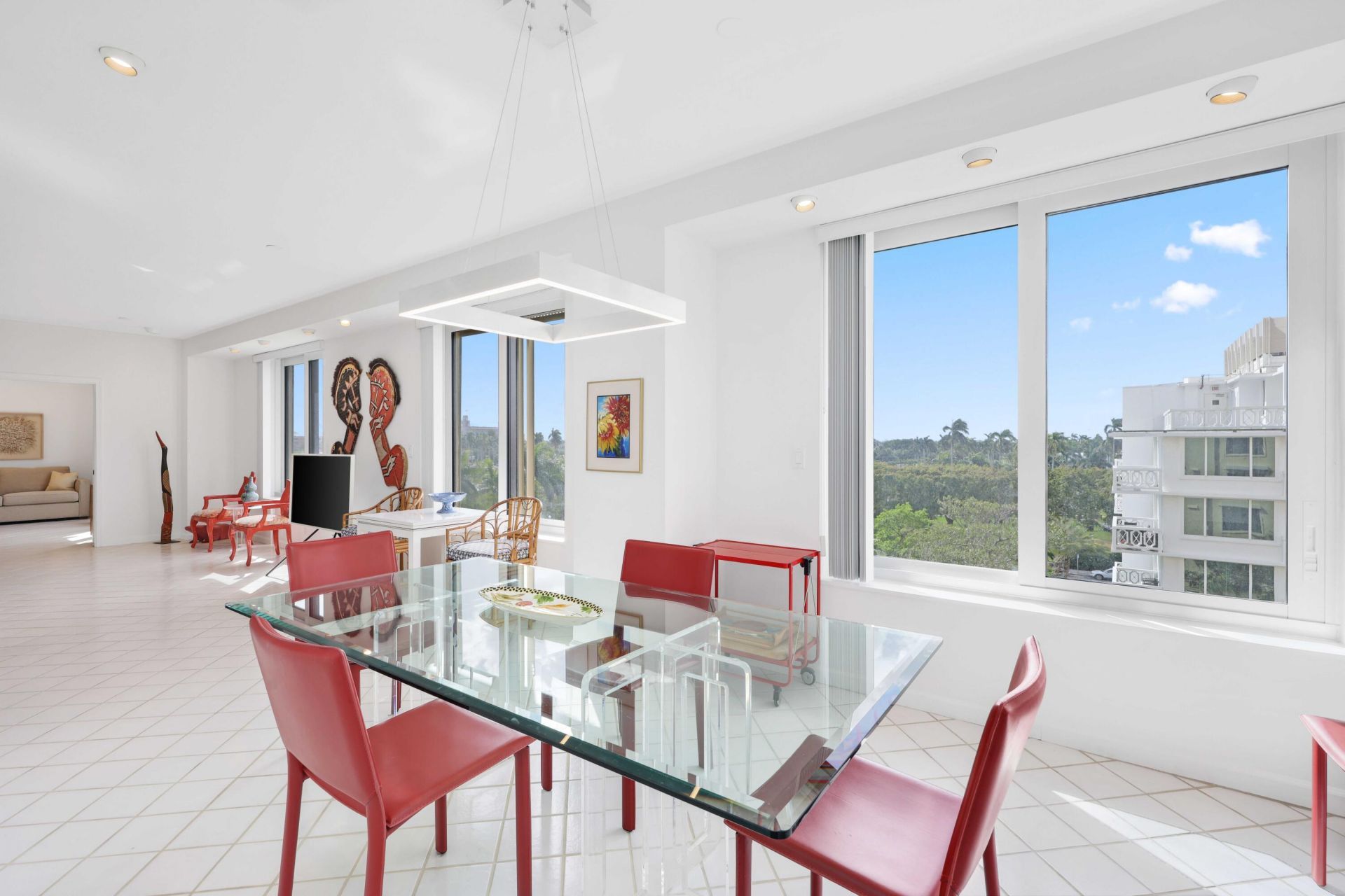 150 Bradley Place, Unit 415, Palm Beach, FL 33480 Photo