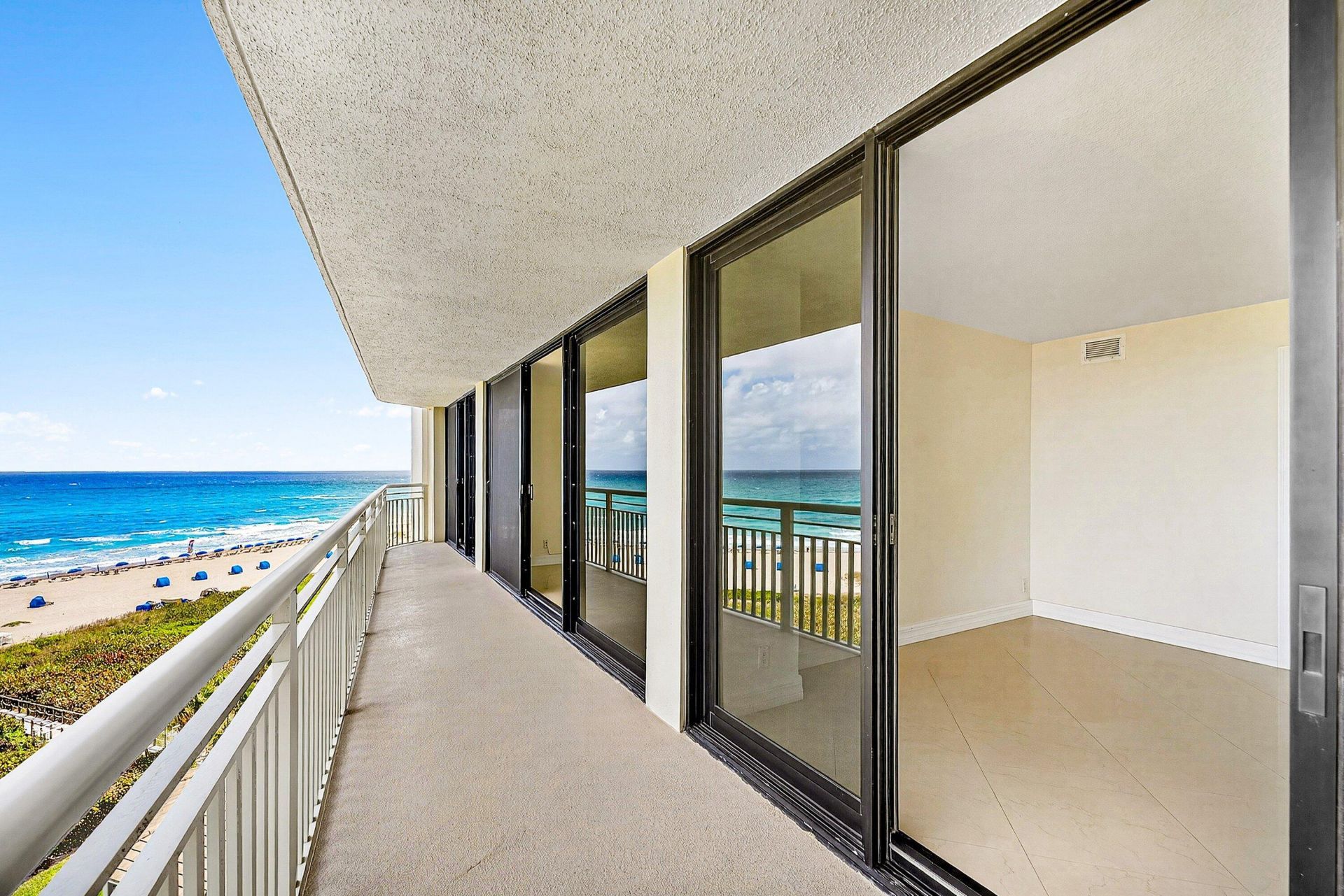 3000 N Ocean Drive, Unit 8-f, Singer Island, FL 33404 Photo