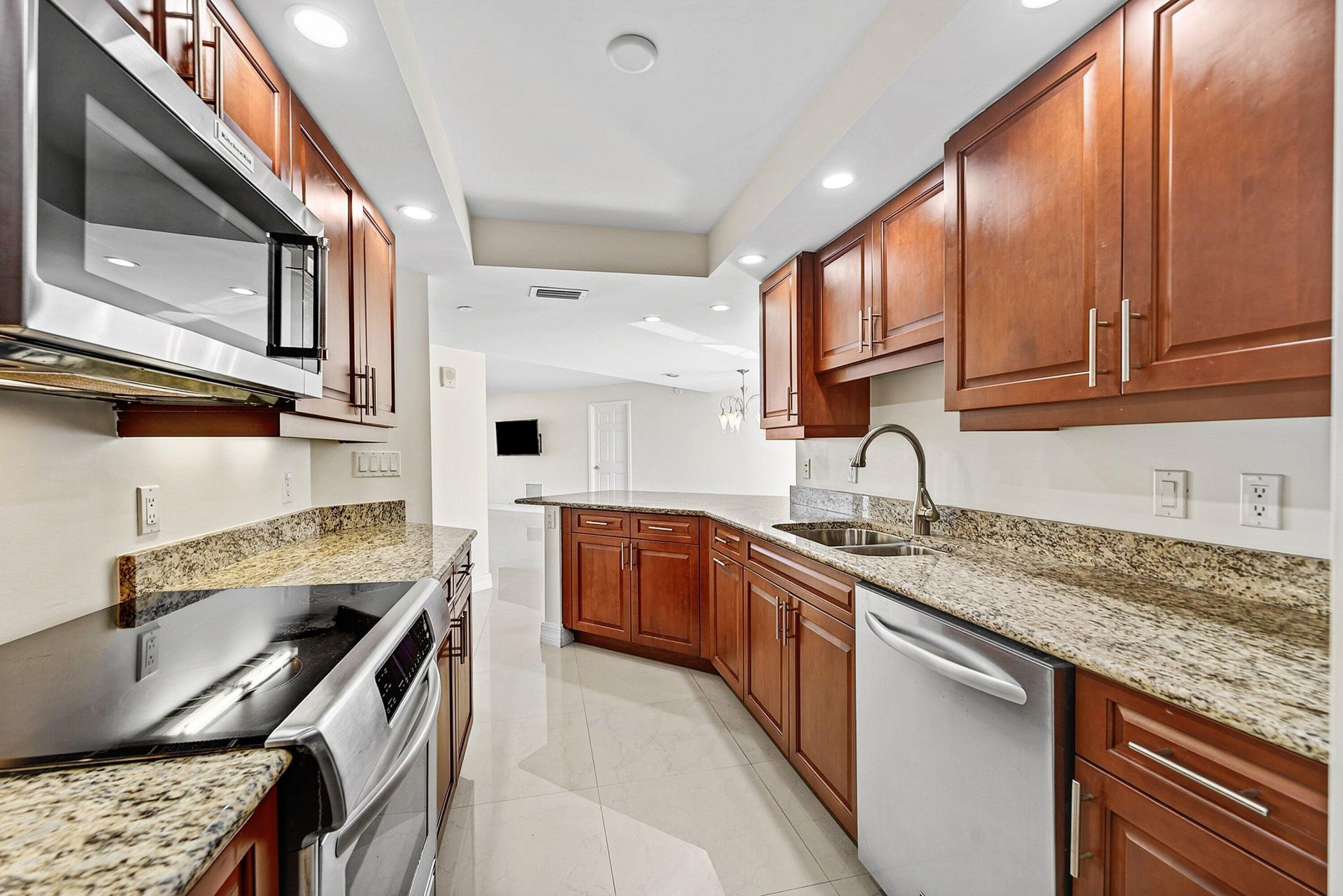 3000 N Ocean Drive, Unit 8-f, Singer Island, FL 33404 Photo