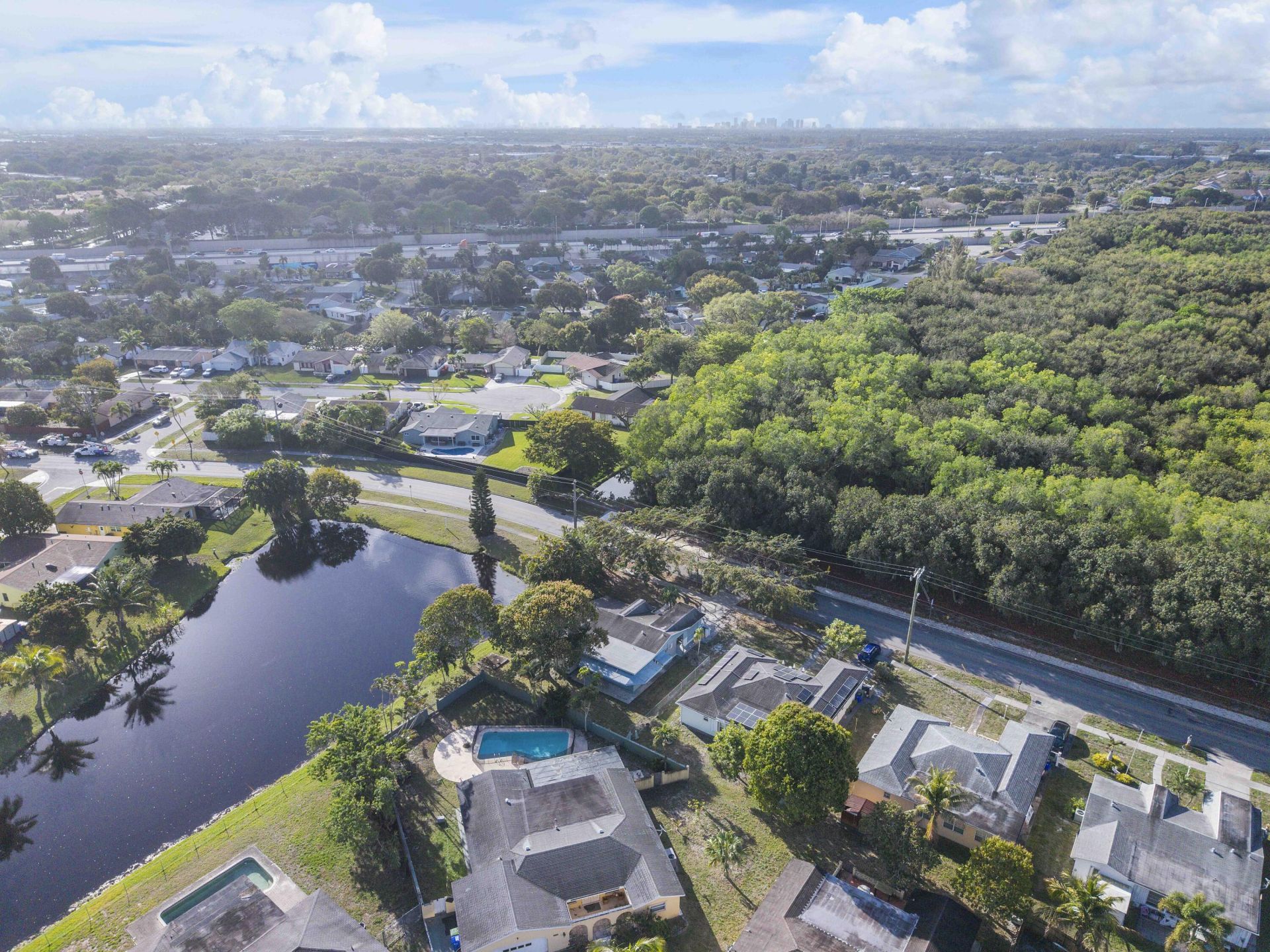 5020 SW 11th Street, Margate, FL 33068 Photo