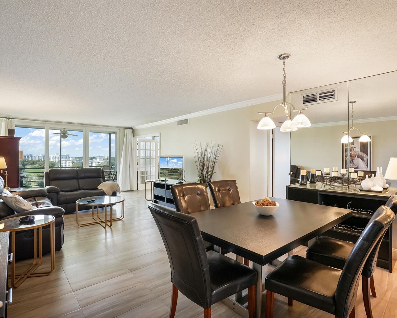 2671 S Course Dr, Unit 907, Pompano Beach, FL 33069 Photo