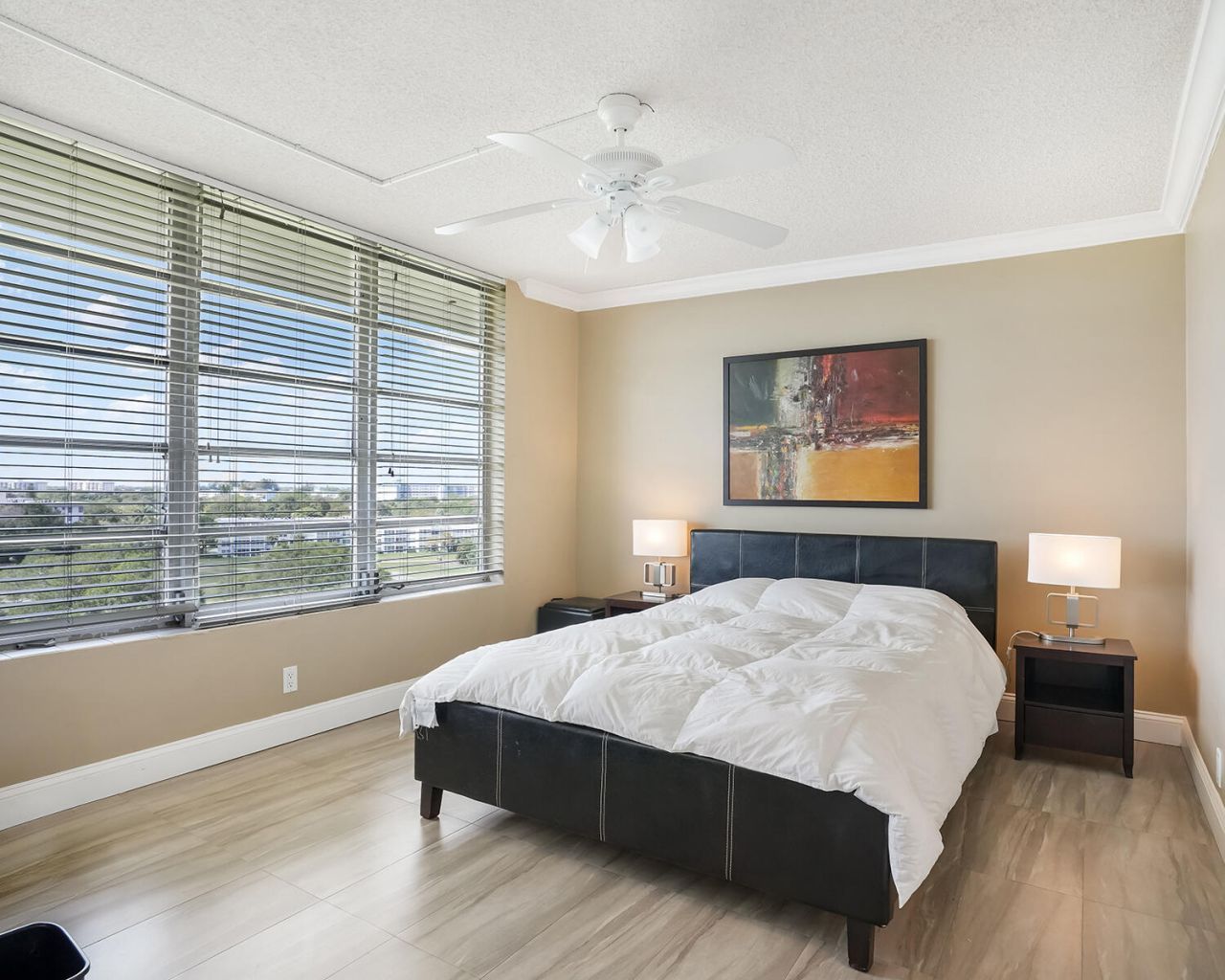 2671 S Course Dr, Unit 907, Pompano Beach, FL 33069 Photo