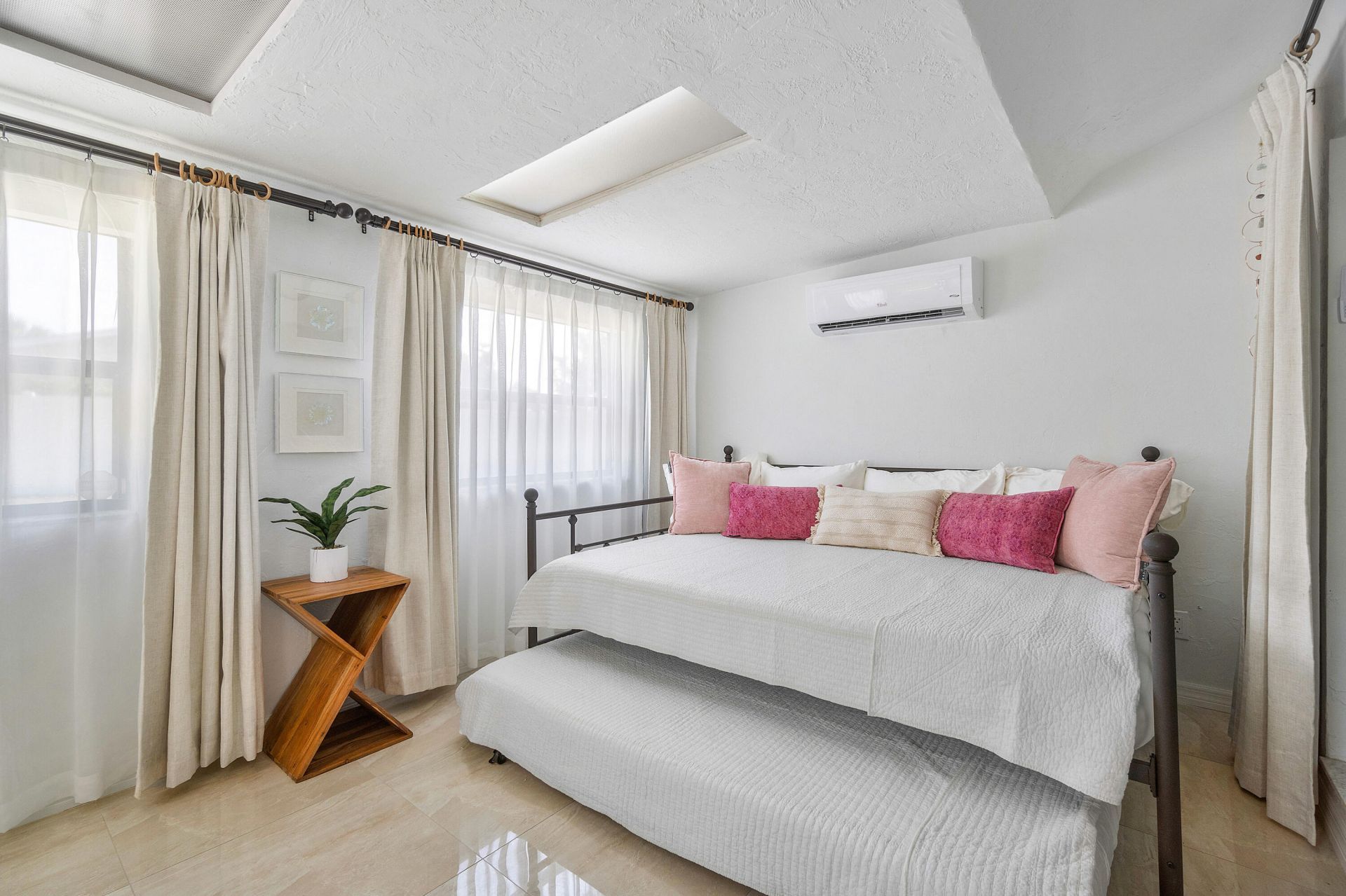 4300 Brooks Avenue, West Palm Beach, FL 33407 Photo