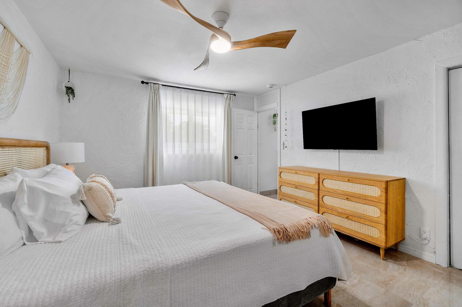 4300 Brooks Avenue, West Palm Beach, FL 33407 Photo