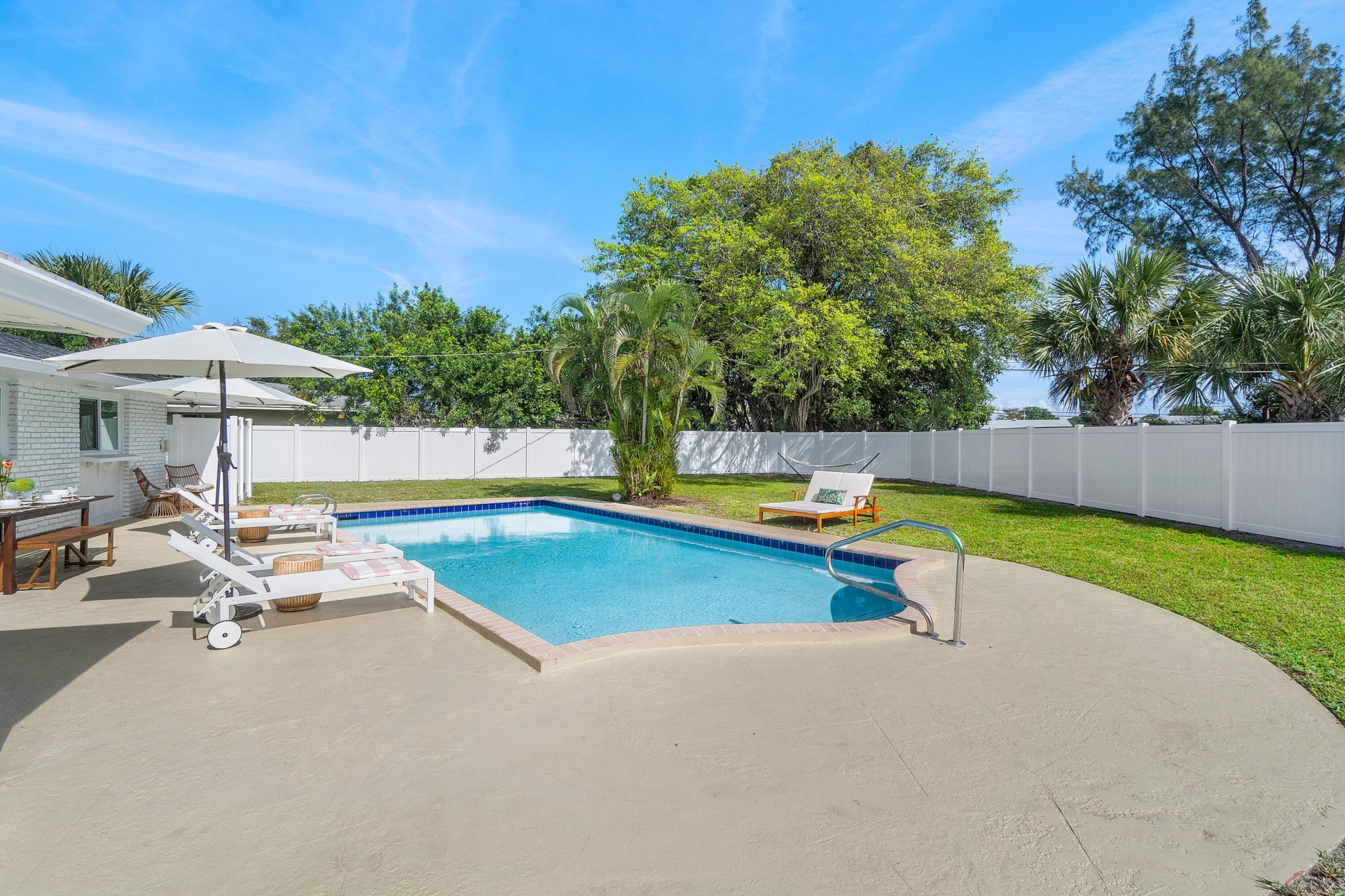 4300 Brooks Avenue, West Palm Beach, FL 33407 Photo