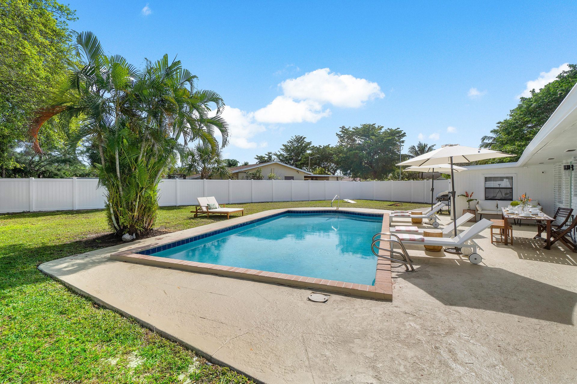 4300 Brooks Avenue, West Palm Beach, FL 33407 Photo