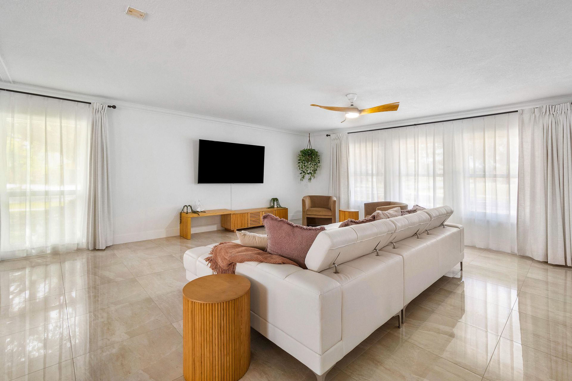 4300 Brooks Avenue, West Palm Beach, FL 33407 Photo