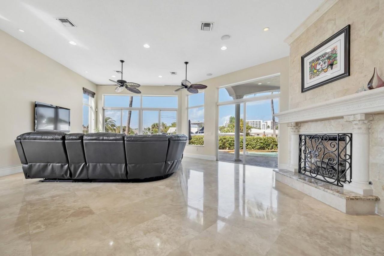 1261 NE 27th Way, Pompano Beach, FL 33062 Photo