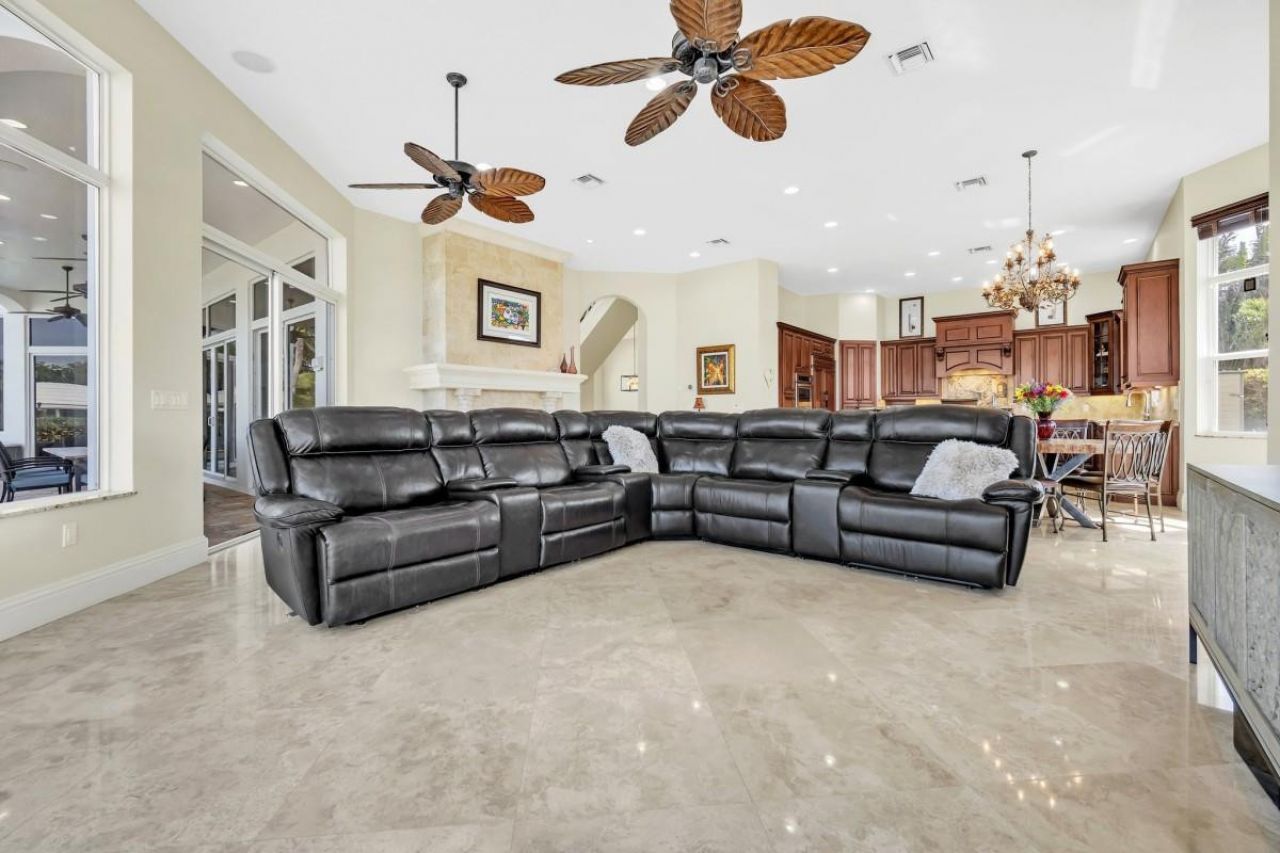 1261 NE 27th Way, Pompano Beach, FL 33062 Photo