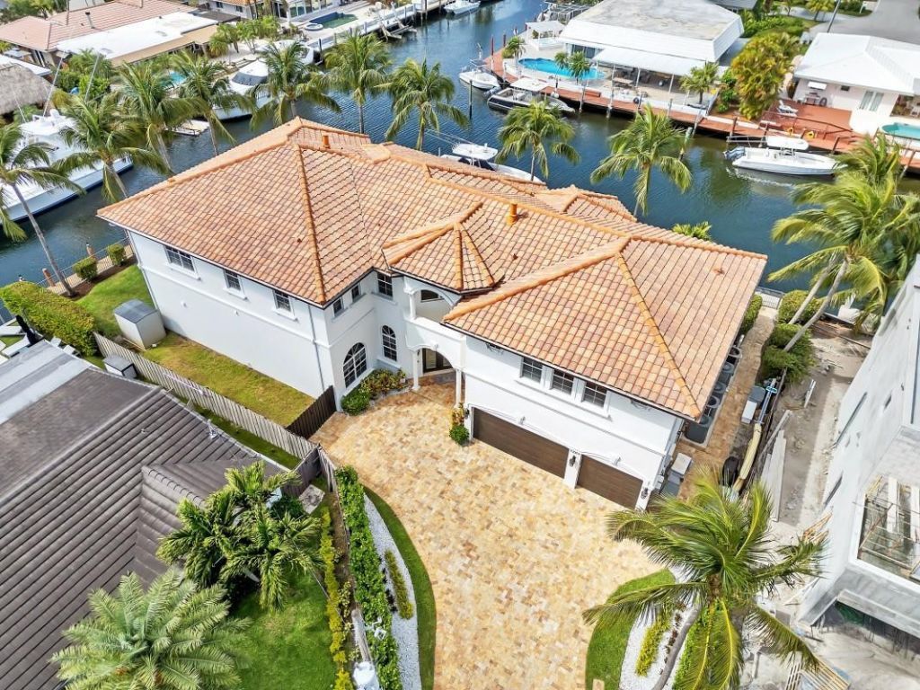 1261 NE 27th Way, Pompano Beach, FL 33062 Photo